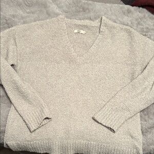 UGG Women's Cream colored V-Neck Sweater